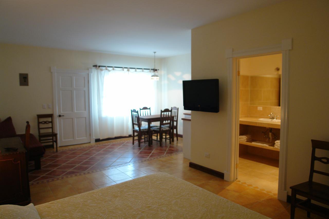 סן חוזה Hotel Luisiana מראה חיצוני תמונה
