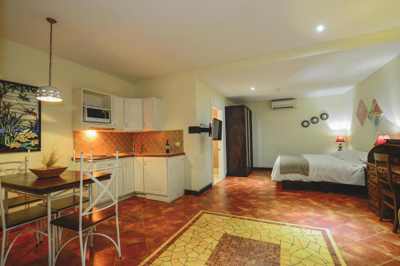 סן חוזה Hotel Luisiana מראה חיצוני תמונה